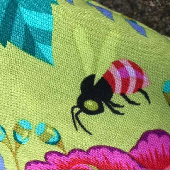 New, handmade, Tula Pink moon garden crossbody purse - Picture 5 of 7